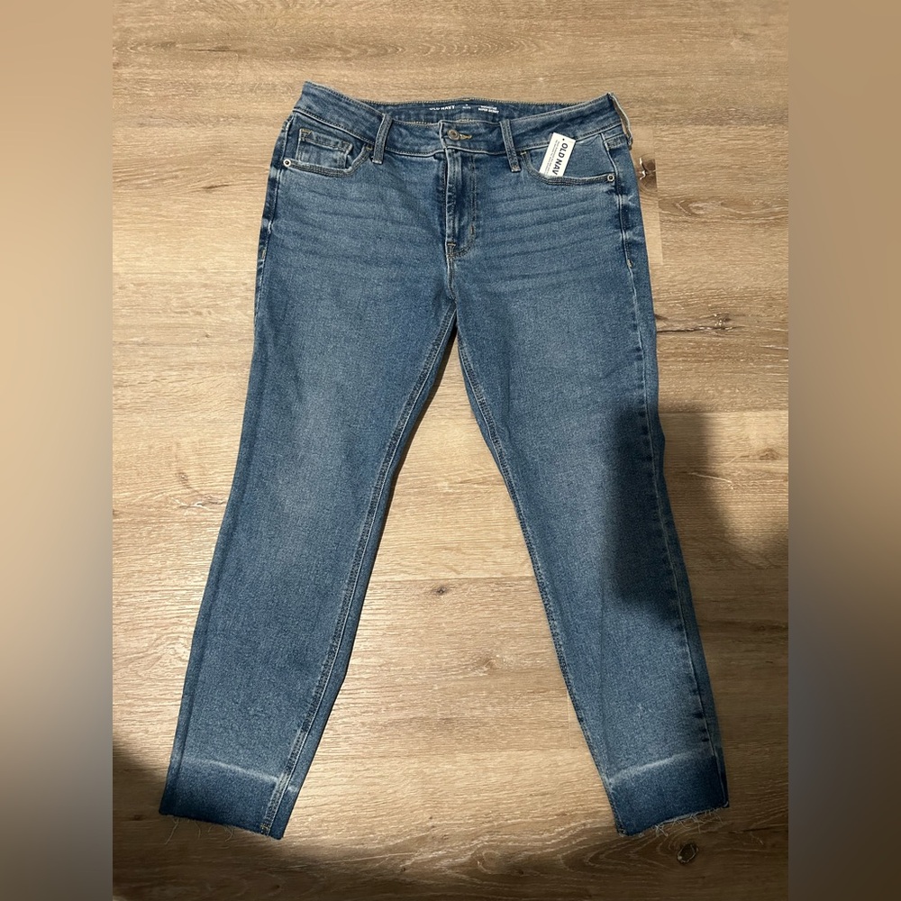 Old Navy Mid Rise Rockstar Super Skinny Jeans